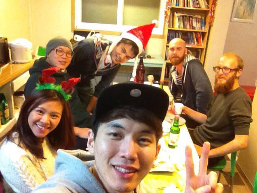 Kimchee Hongdae Guesthouse Сеул Екстериор снимка