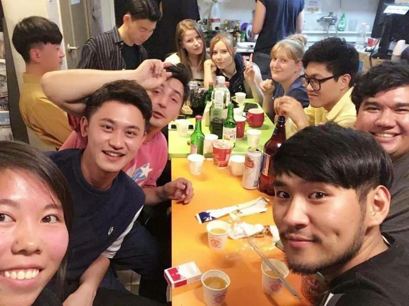 Kimchee Hongdae Guesthouse Сеул Екстериор снимка