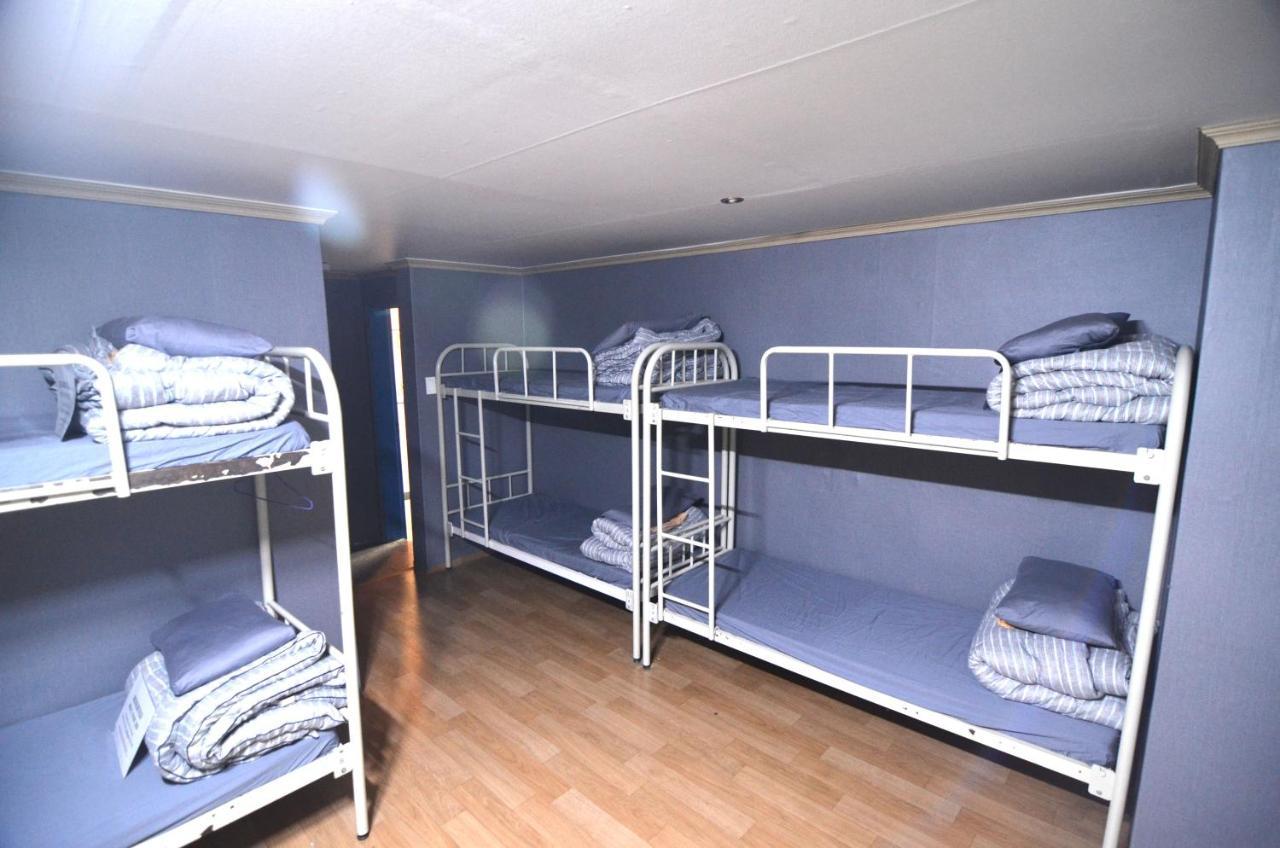 Kimchee Hongdae Guesthouse Сеул Екстериор снимка
