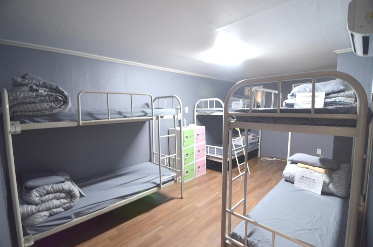 Kimchee Hongdae Guesthouse Сеул Екстериор снимка